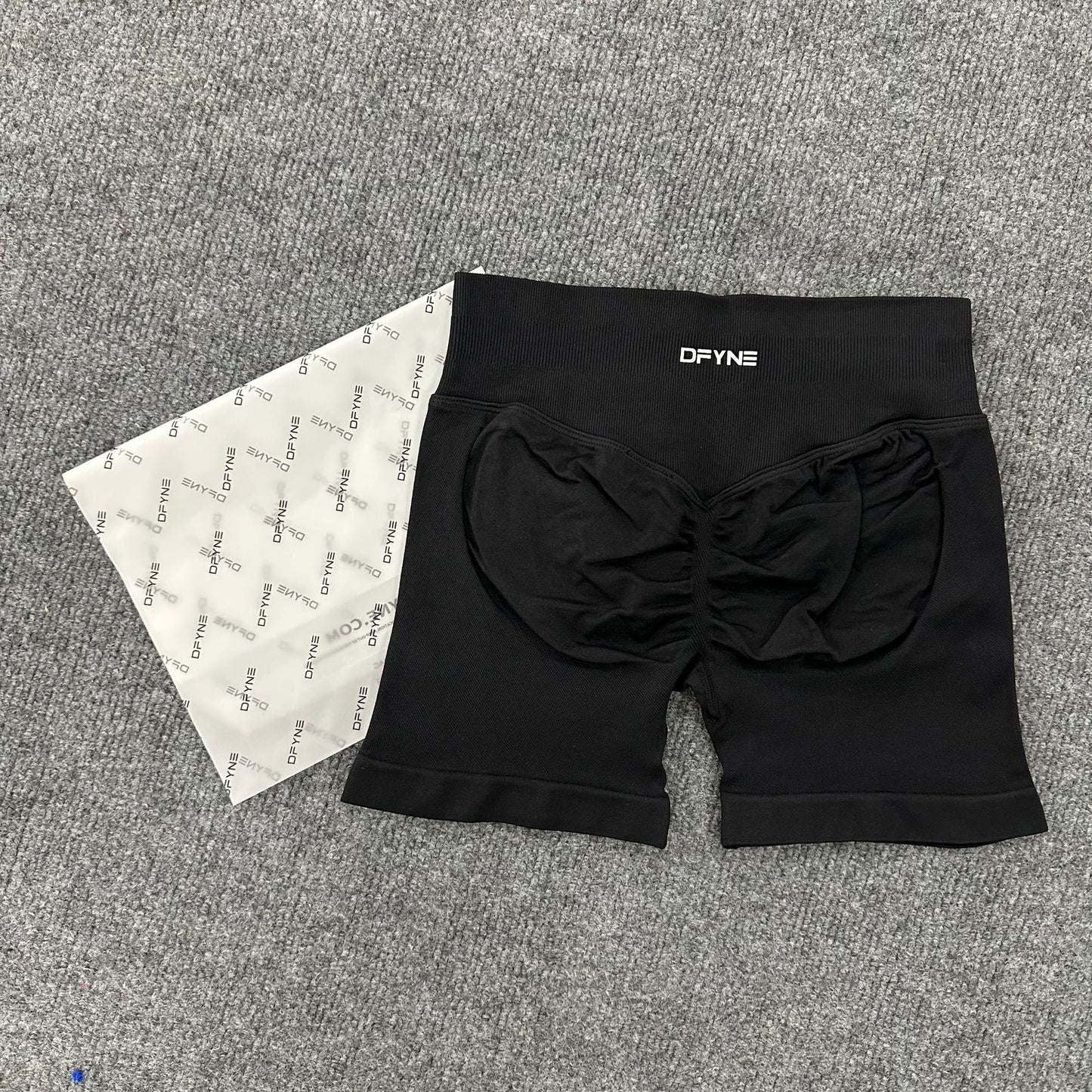 Dynamic Shorts | 4.5"